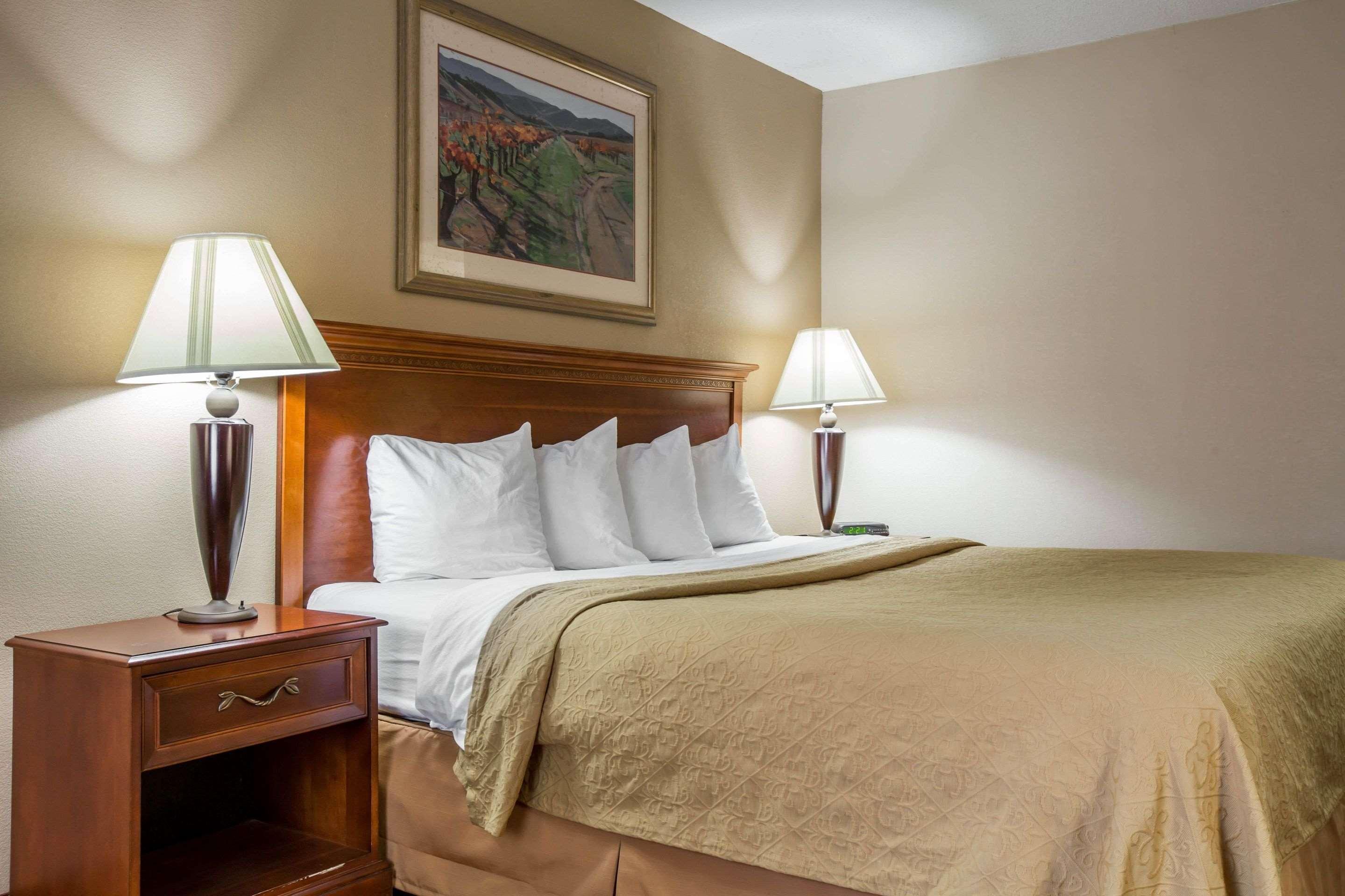 Quality Inn & Suites Hanes Mall Winston-Salem Luaran gambar