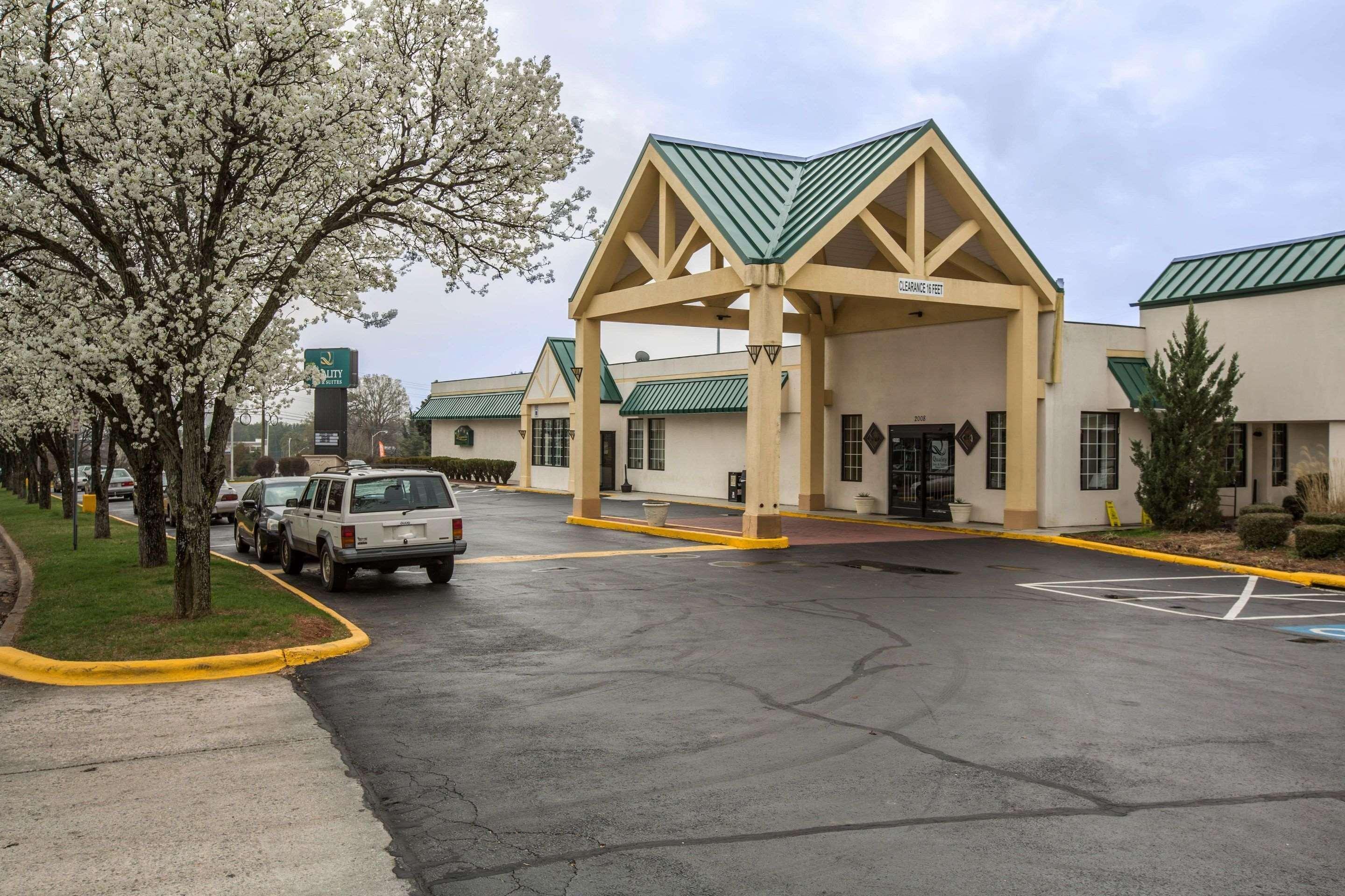 Quality Inn & Suites Hanes Mall Winston-Salem Luaran gambar