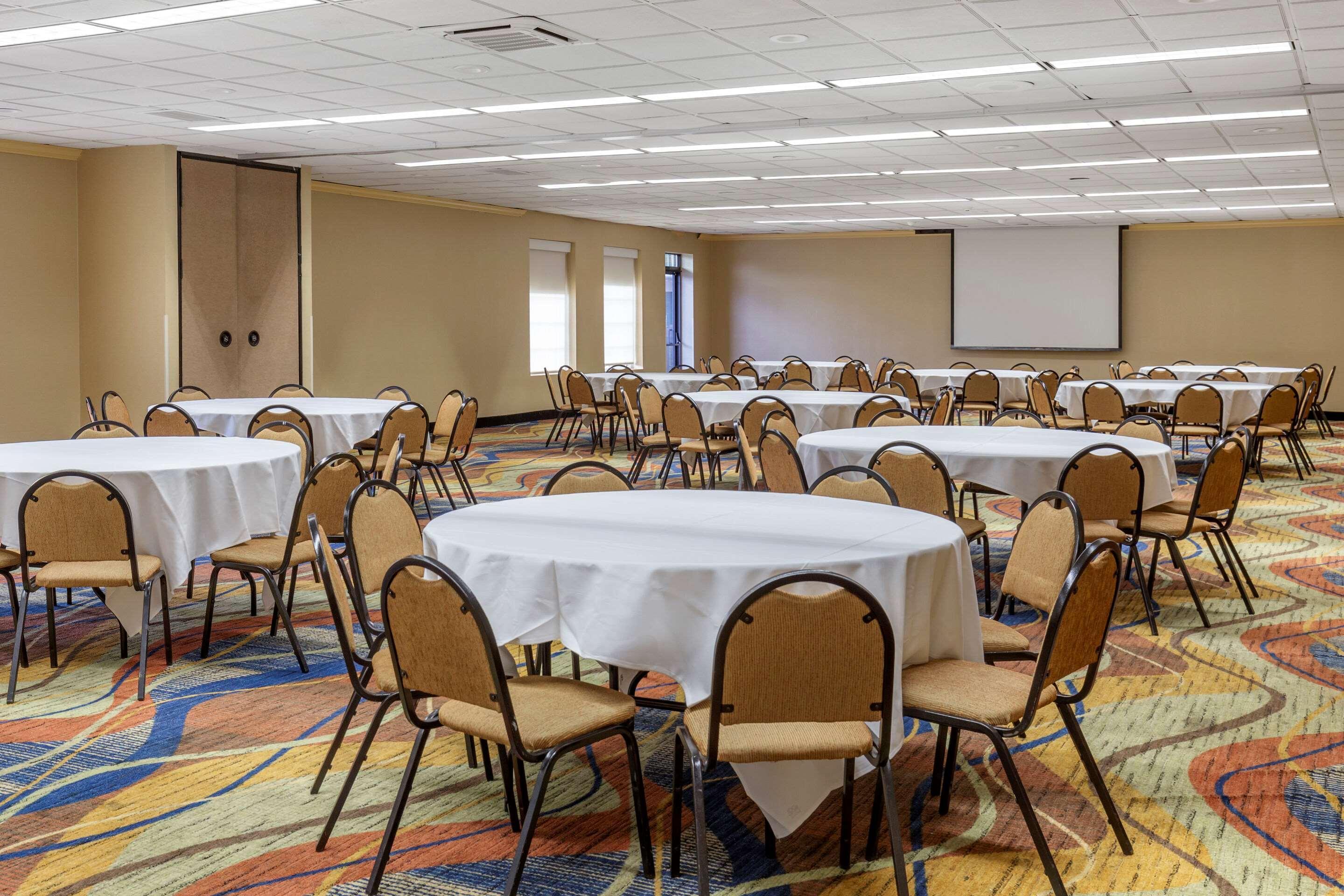 Quality Inn & Suites Hanes Mall Winston-Salem Luaran gambar